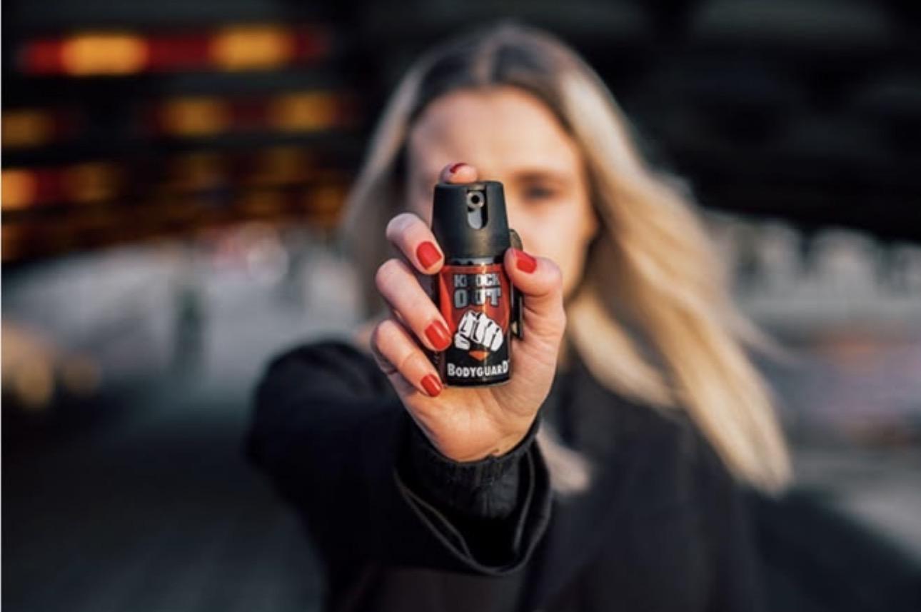 Mulheres maiores de 18 anos podem comprar e usar spray de pimenta para defesa pessoal em todo o território brasileiro
