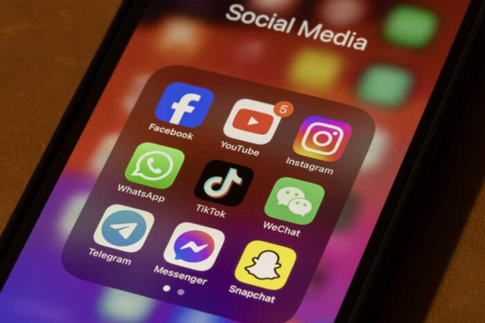 Eleições 2026: saiba o que é permitido e o que é proibido nas redes sociais
