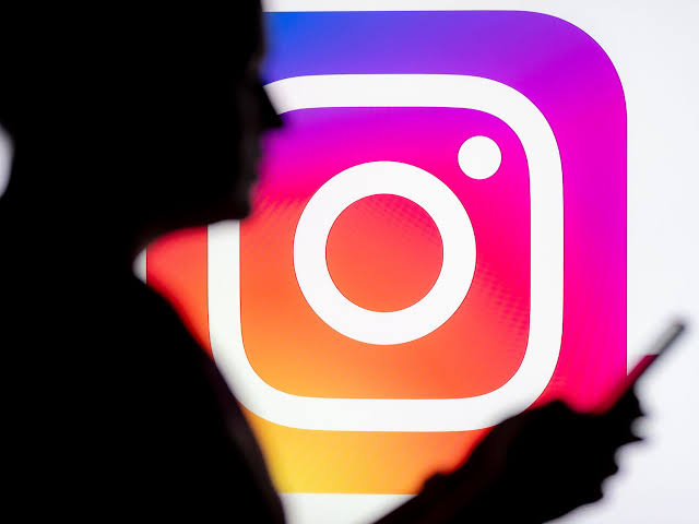 Após críticas, Instagram decide cancelar inteligência artificial que acessava fotos dos usuários