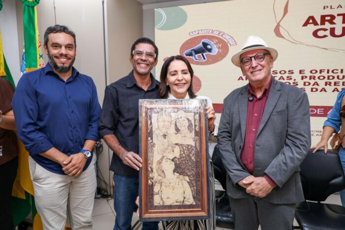 Prefeita de Aracaju lança Plano de Formação Cultural para fortalecer setor artístico da capital