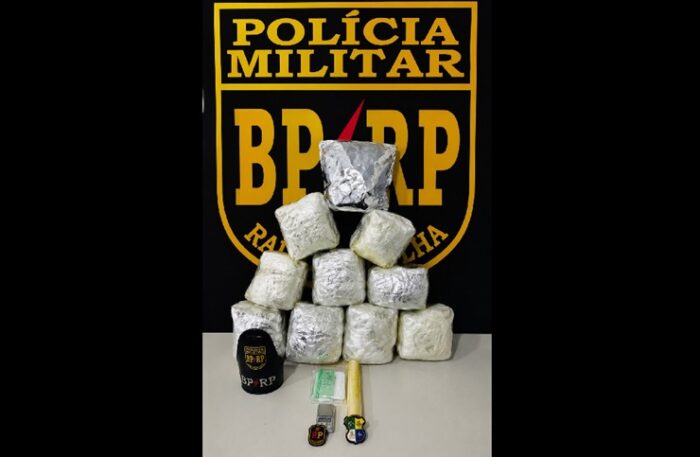 Radiopatrulha apreende 10 kg de maconha em condomínio na Zona Sul