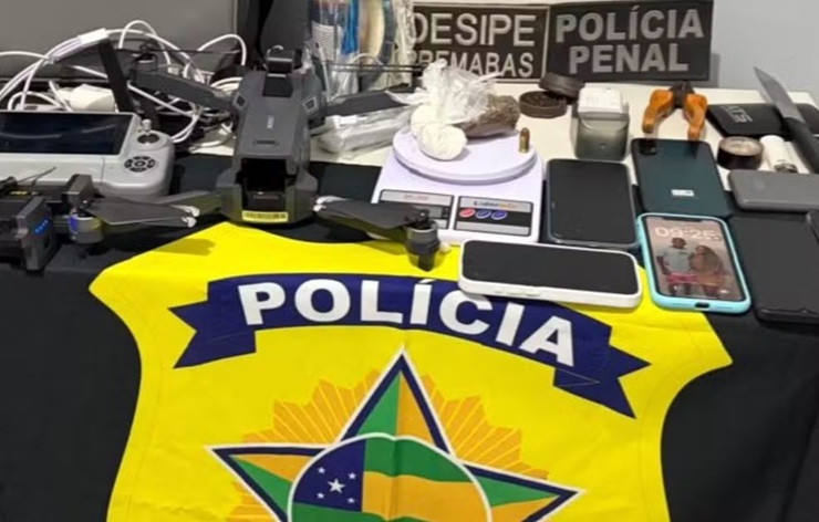 Dupla é presa ao usar drone para levar drogas e celulares a presídio