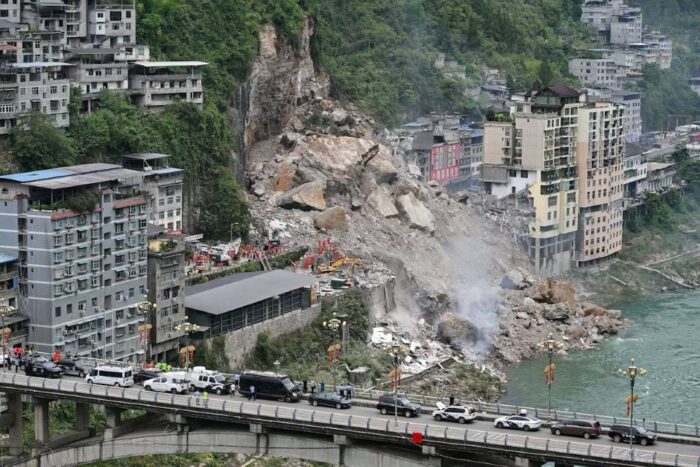 Terremoto atinge costa sul do México; alerta de tsunami no país é emitido