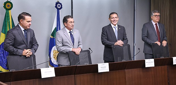 Rejeição de contas não gera inelegibilidade de forma automática, afirma presidente do TSE