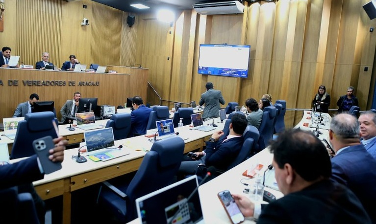 Presidente da Emsurb deve ser ouvido nesta segunda pela CPI das Concessões
