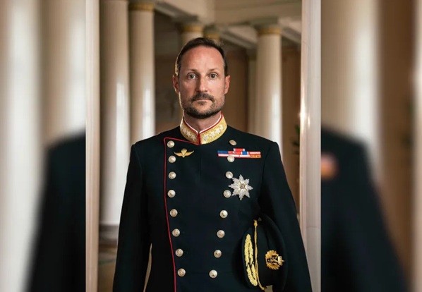 Quem é Haakon VIII, novo rei da Noruega?