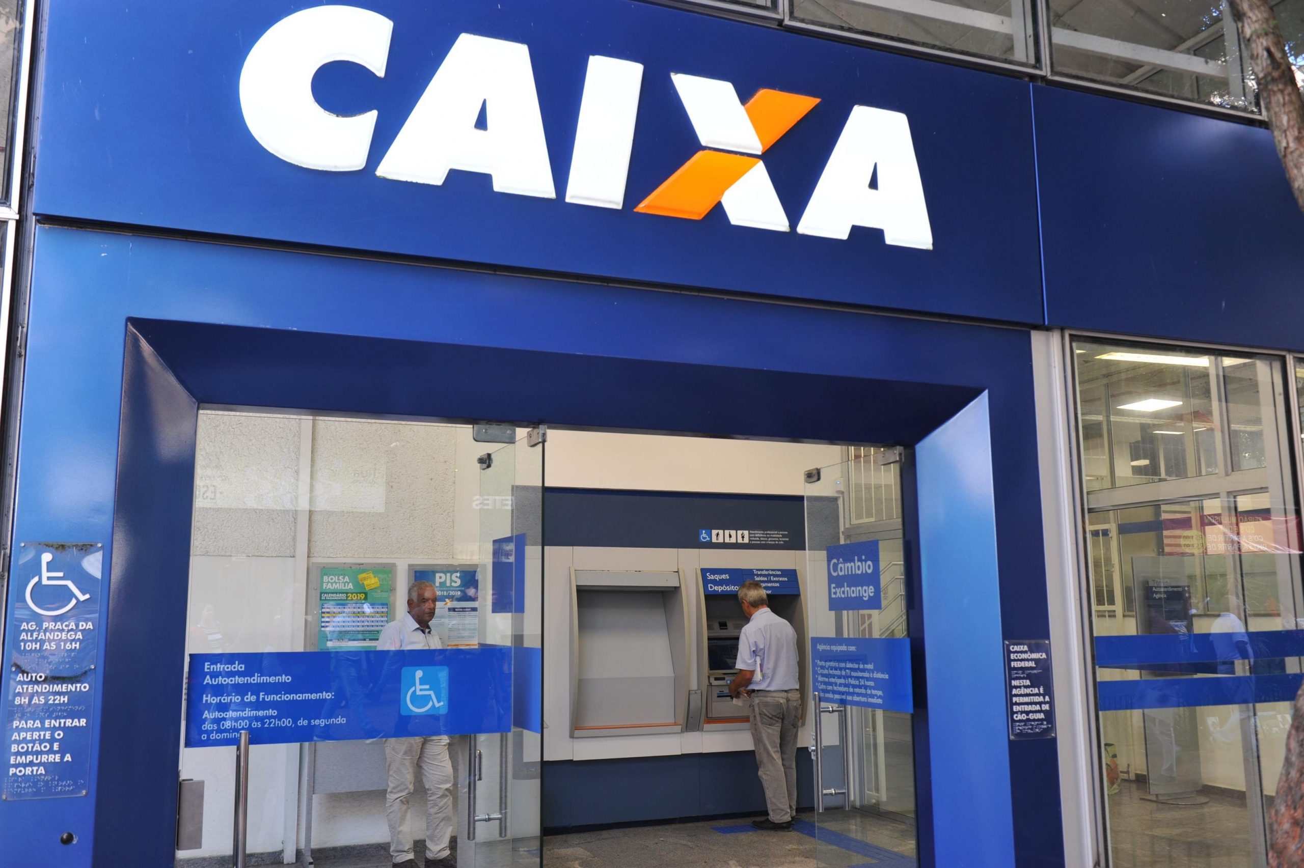 Greve da Caixa Econômica Federal: TST determina que agências tenham 60% dos servidores em atividade