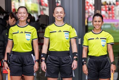 Arbitragem brasileira estará em final da Copa do Mundo Feminina Sub-20, no domingo (27)