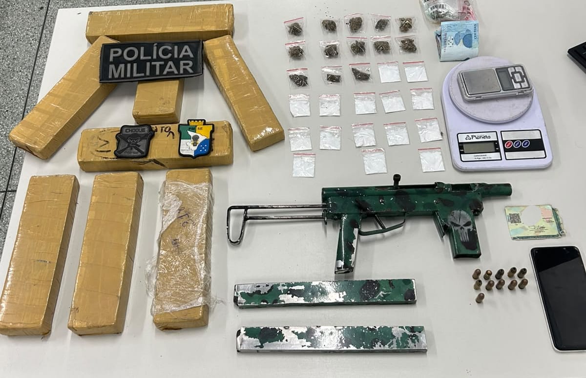 Homem é preso com 5 kg de maconha, arma e munições no Marivan