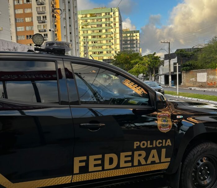 PF apreende R$ 20 mil em operação que investiga corrupção eleitoral