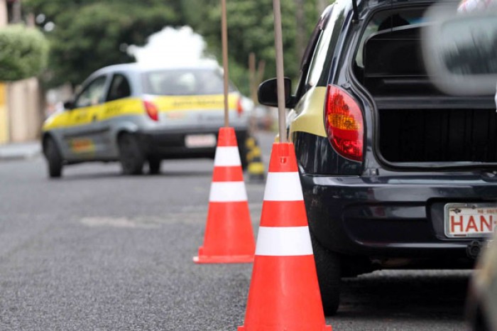 Nova CNH: STF permite utilização de carro particular para exame de direção
