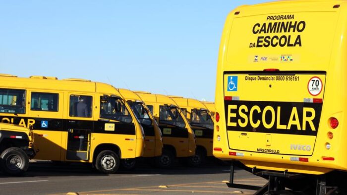 Senado aprova uso de veículos do transporte escolar rural por professores