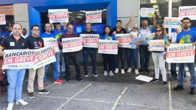 Bancários do BB e da Caixa entram em greve por tempo indeterminado em Sergipe
