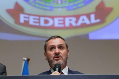 Diretores da Polícia Federal colocam cargos à disposição após afastamento de Andrei Rodrigues