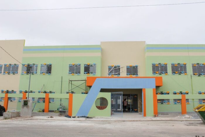 Prefeitura de Aracaju prepara entrega de três escolas após obras de construção e reforma