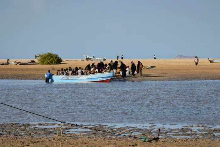 Combates no Iêmen interrompem acesso à ajuda humanitária para cerca de 800 mil pessoas