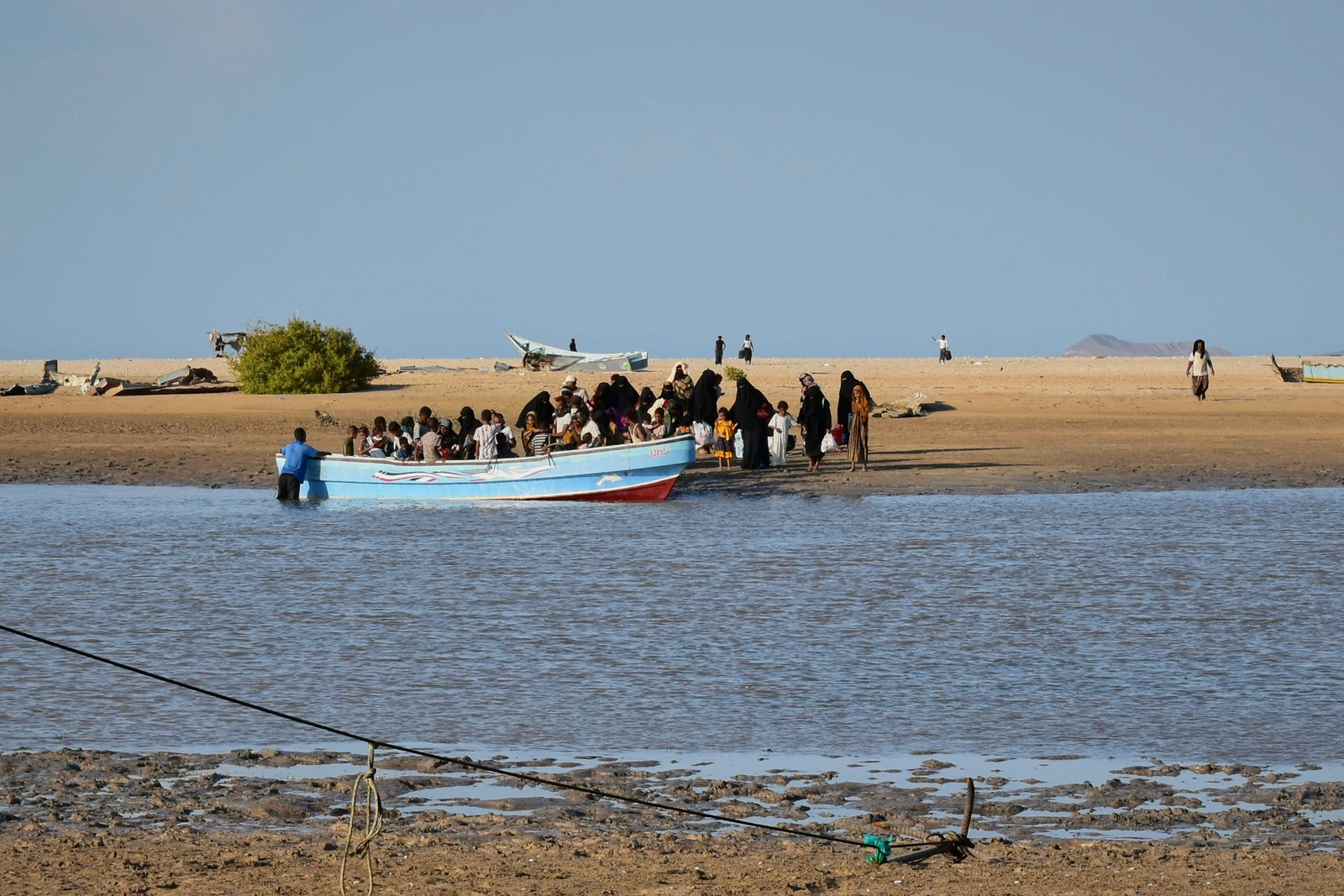 Combates no Iêmen interrompem acesso à ajuda humanitária para cerca de 800 mil pessoas