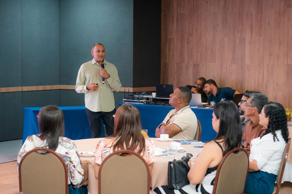 Sebrae oferece capacitações gratuitas para profissionais do turismo no município sergipano de Barra dos Coqueiros