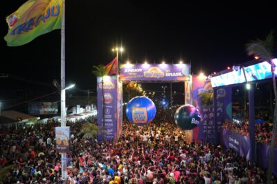 Pré-Caju 2026 reúne grandes nomes da música e anuncia programação completa de blocos, Camarote Aju e pipoca 