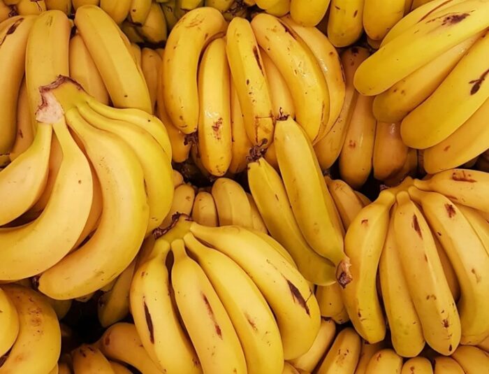 Bananas frescas por mais tempo: como mantê-las bonitas e evitar que estraguem rápido