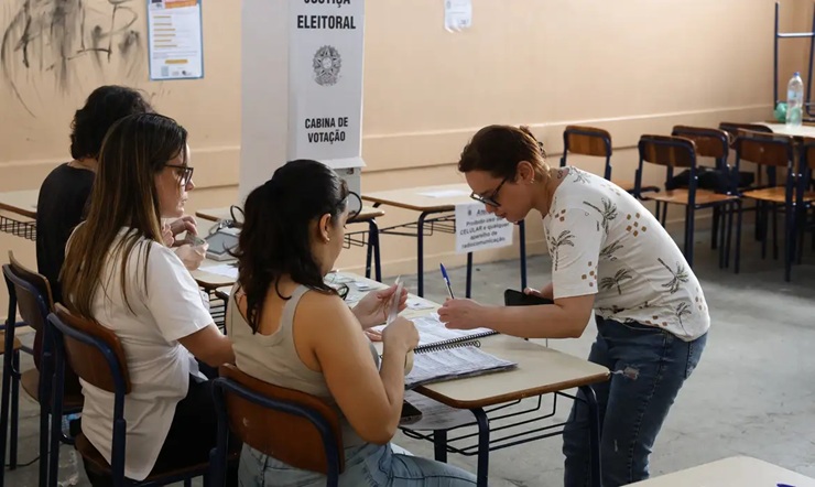 Segundo turno: saiba como consultar local de votação para domingo