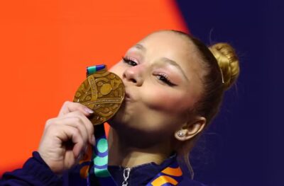 Flávia Saraiva brilha na trave e conquista o bronze no Mundial de ginástica