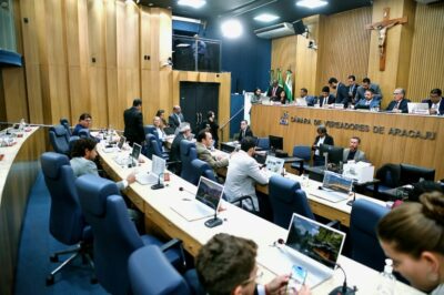 Câmara de Aracaju aprova projeto que mantém subsídio ao transporte coletivo e gratuidade para pessoas com deficiência