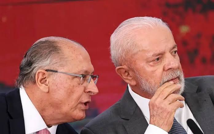 Lula estaria cogitando nomear Alckmin ao Ministério da Fazenda em eventual 4º mandato