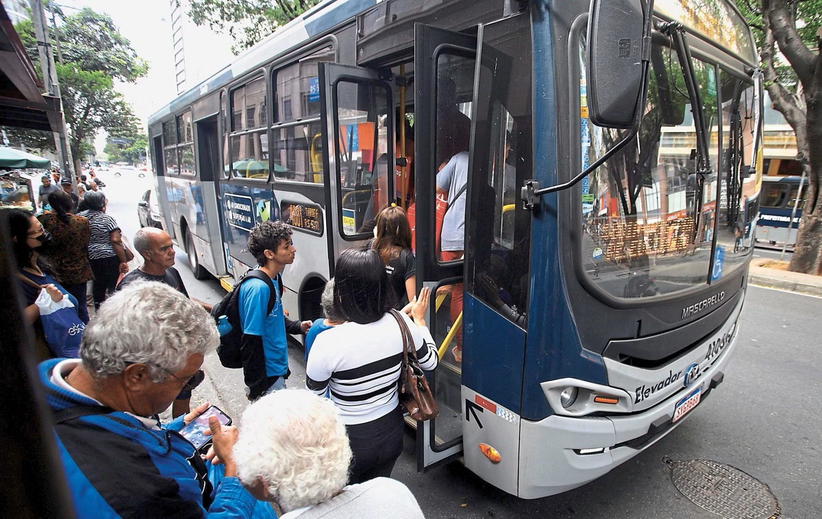 É enviada ao Congresso Nacional PEC de tarifa zero no transporte aos fins de semana e feriados