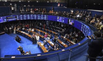 Senado aprova PEC que acaba com a escala 6×1; texto vai à promulgação