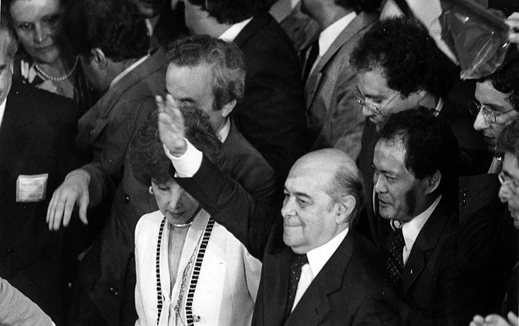 Justiça libera acesso a prontuários médicos de Tancredo Neves à família